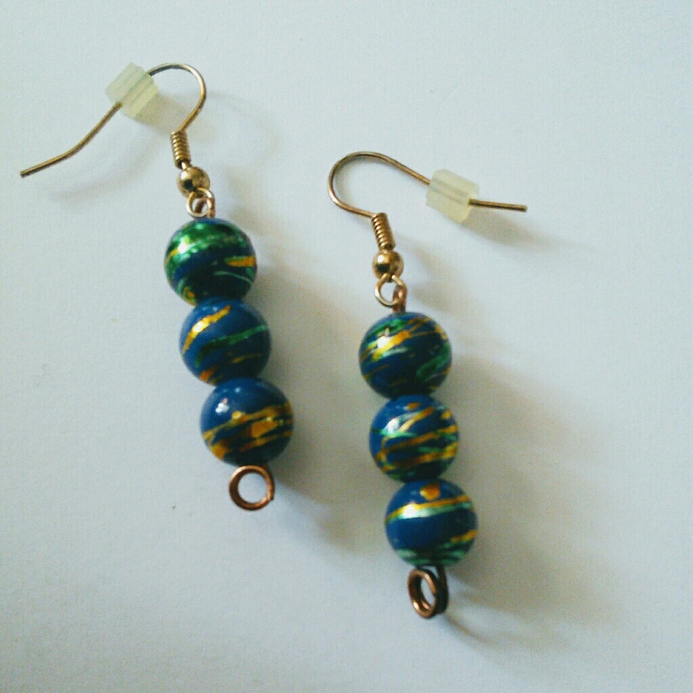 Spring Sale 🌸 Bead drop earrings🌎